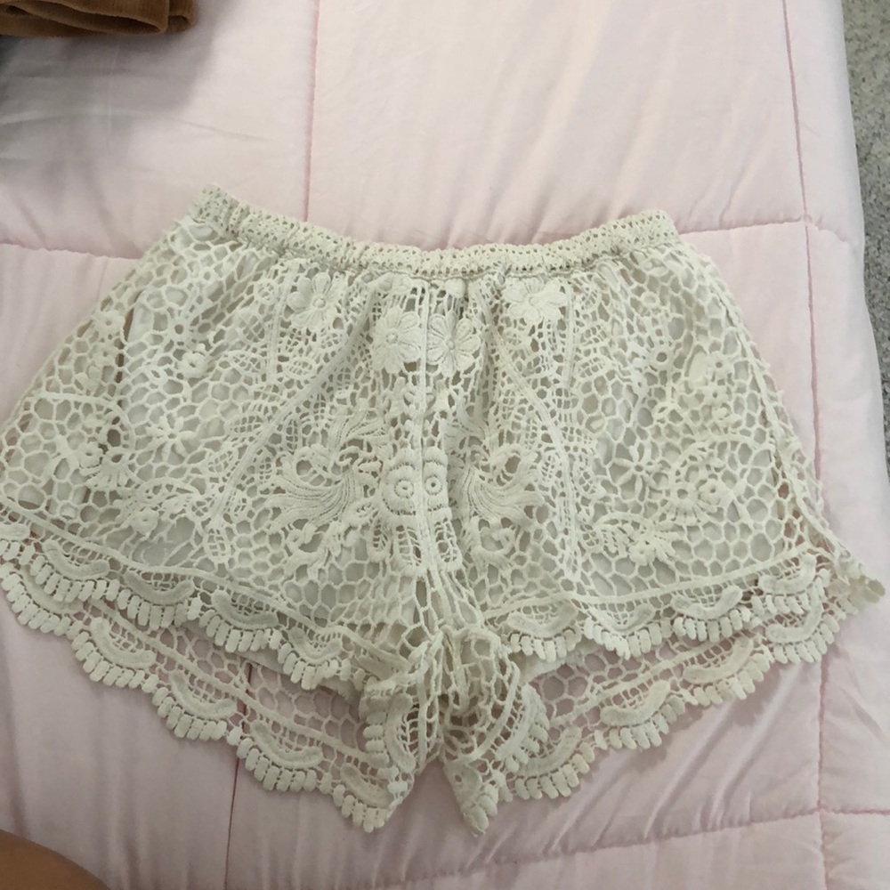 White/cream lace shorts